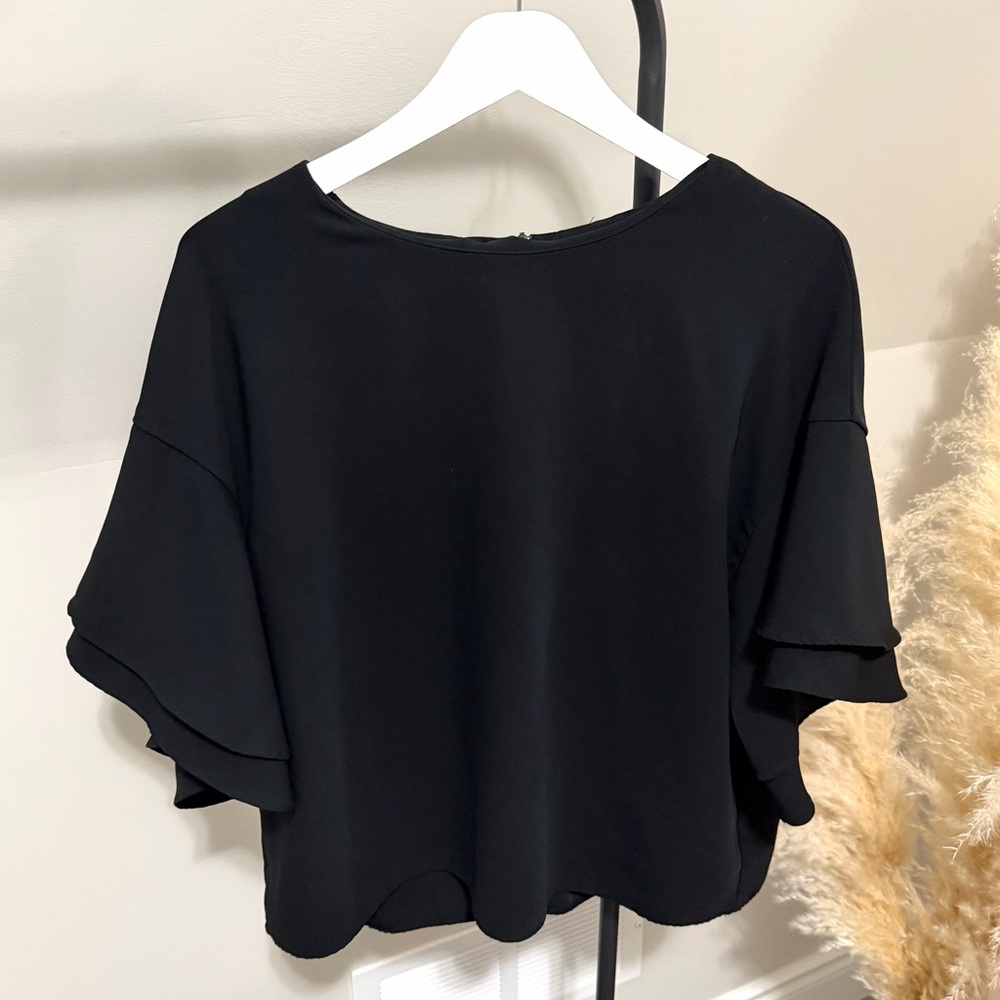 H&M Black Ruffle Sleeve Blouse – Size 14 (US) | EUR 44